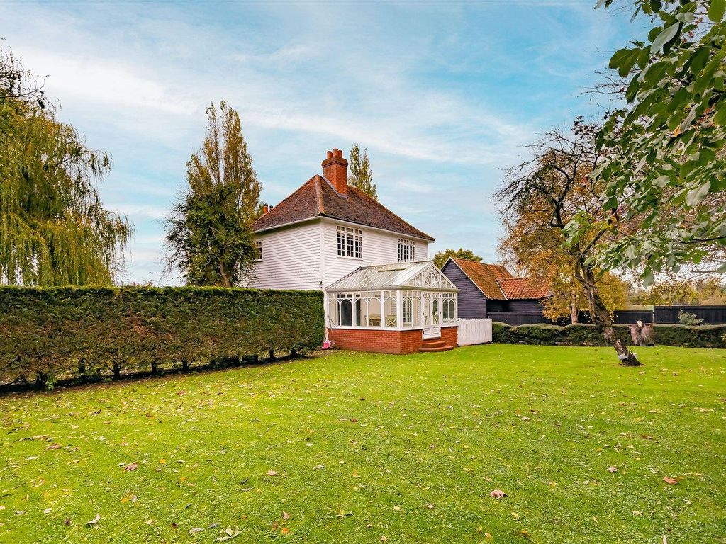 3 bed detached house for sale in Epping Long Green, Epping Green, Epping CM16, £1,200,000