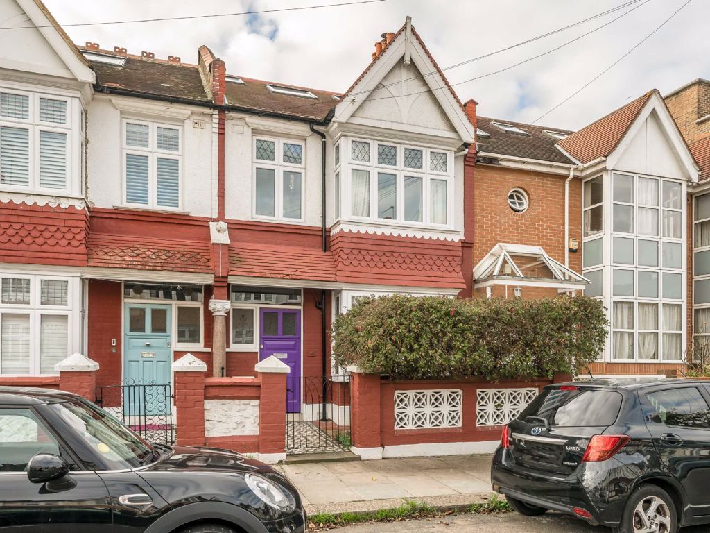 4 bed property for sale in Rannoch Road, London W6, £1,250,000