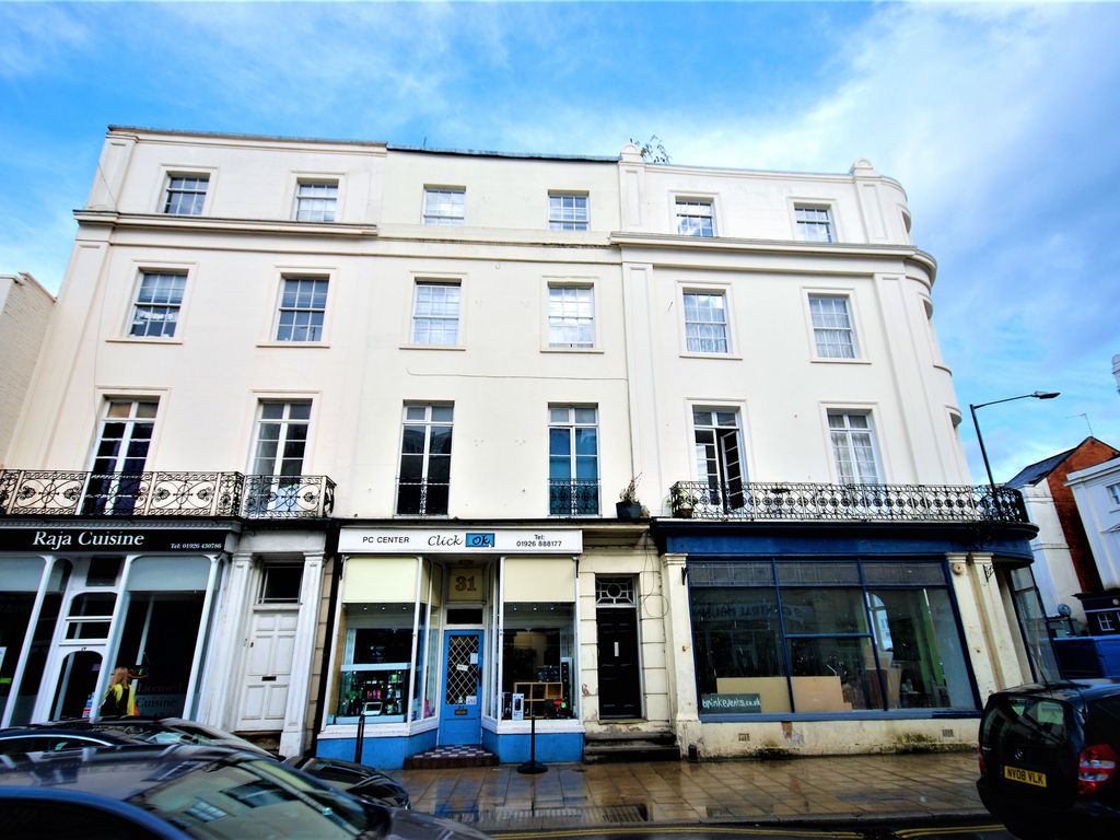 2 bed flat to rent in 31 Bath Street, Leamington Spa, Warwickshire CV31, £1,600 pcm