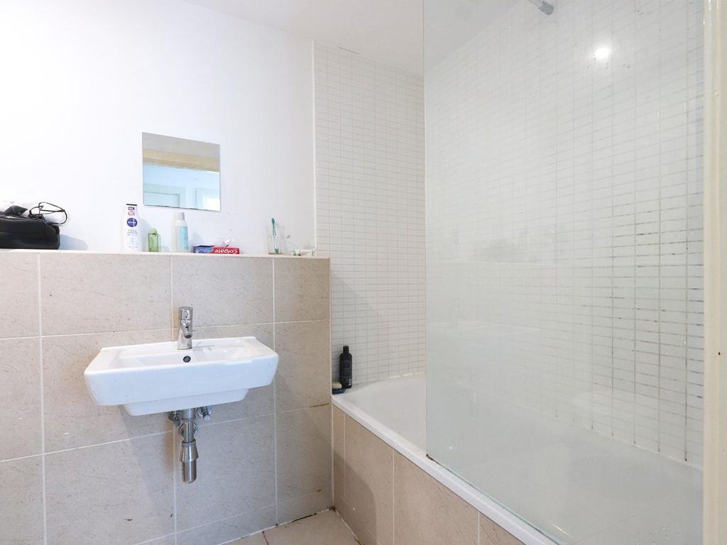 1 bed flat for sale in Solly Street, Sheffield, South Yorkshire S1, £120,000