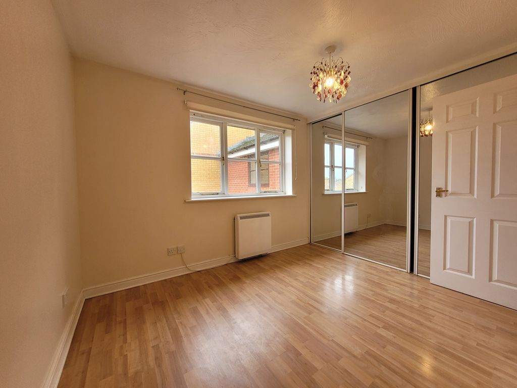 1 bed flat to rent in 2 Sherfield Close, New Malden KT3, £1,450 pcm