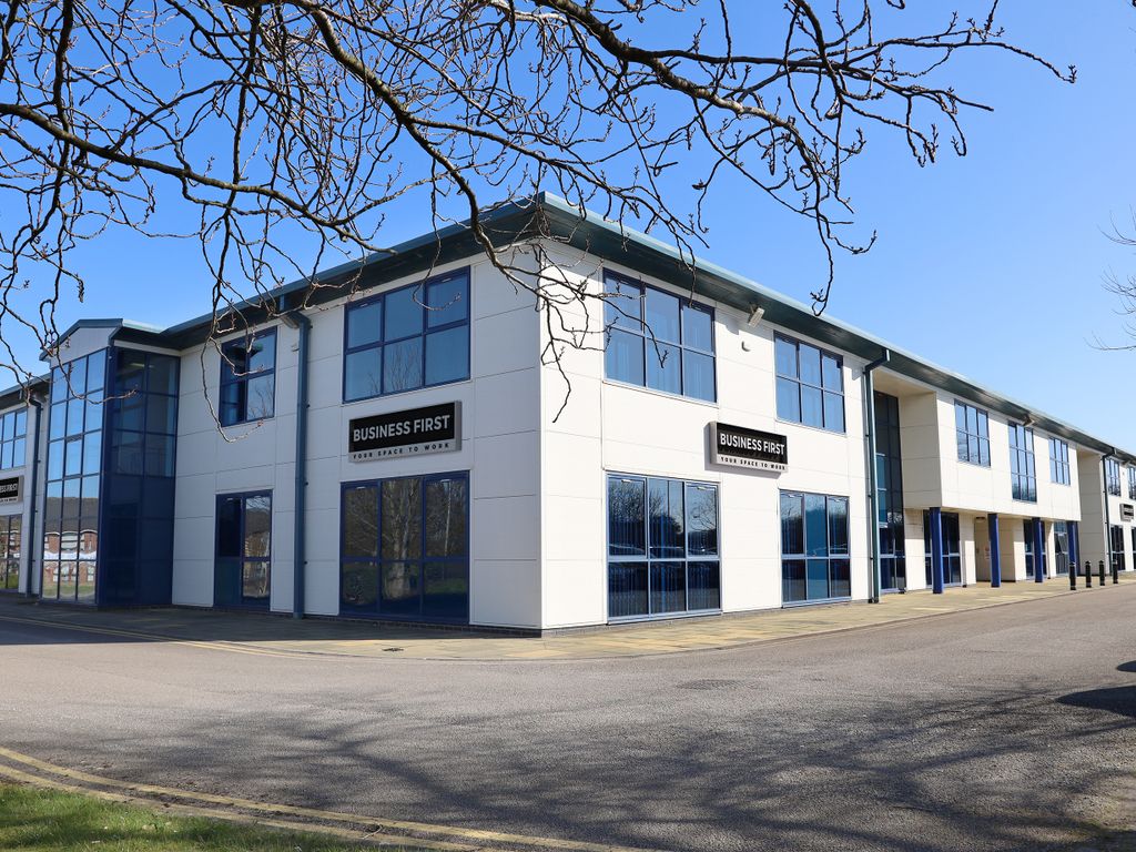 Office to let in Technology Centre, Blackpool FY2, £2,064 pa