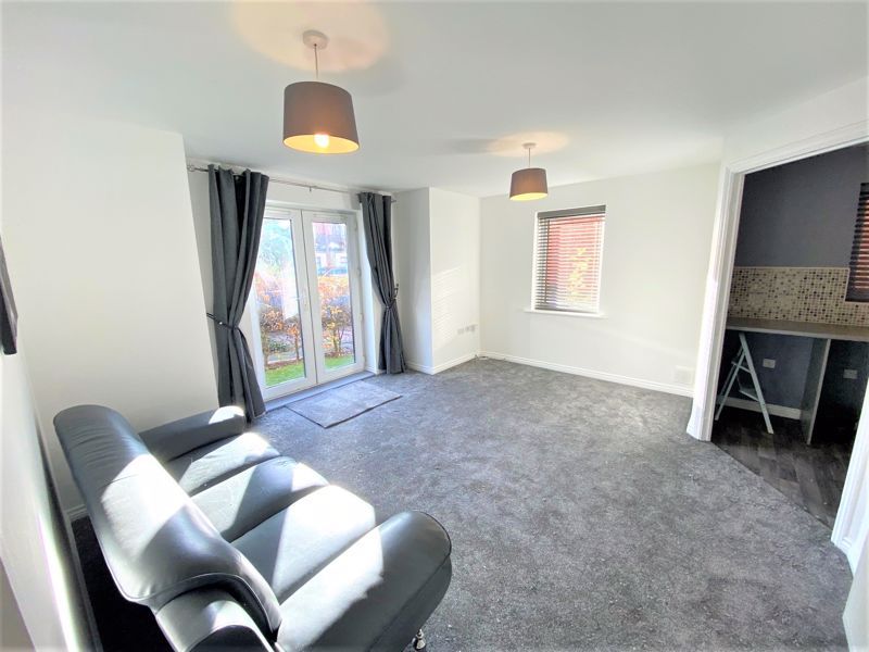 2 bed flat to rent in Mere Drive, Swinton, Manchester M27, £895 pcm