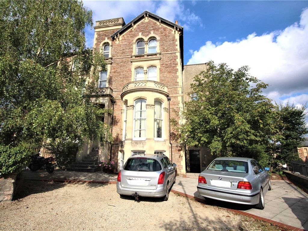 2 bed property to rent in Upper Belgrave Road, Bristol BS8, £1,500 pcm