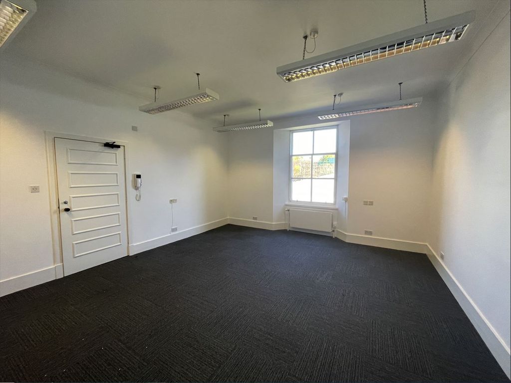 Office to let in Unit 4, Prospect House, Gemini Crescent, Dundee Technology Park, Dundee DD2, £3,925 pa