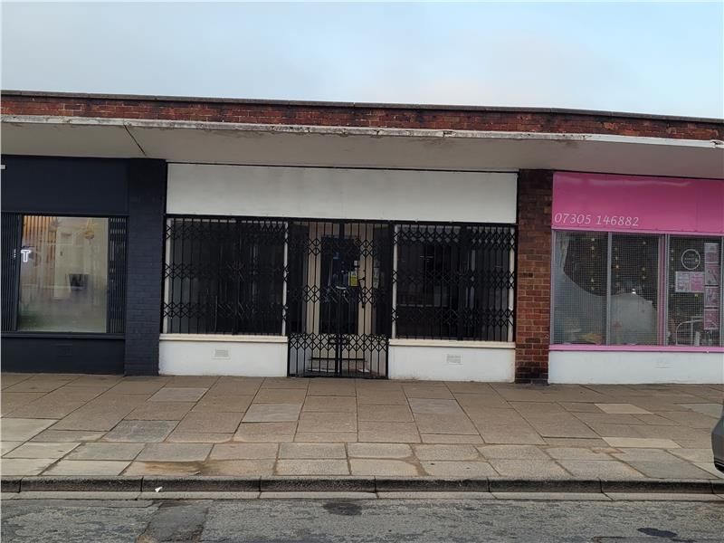 Retail premises to let in Market Street, Cleethorpes, Lincolnshire DN35, £5,500 pa