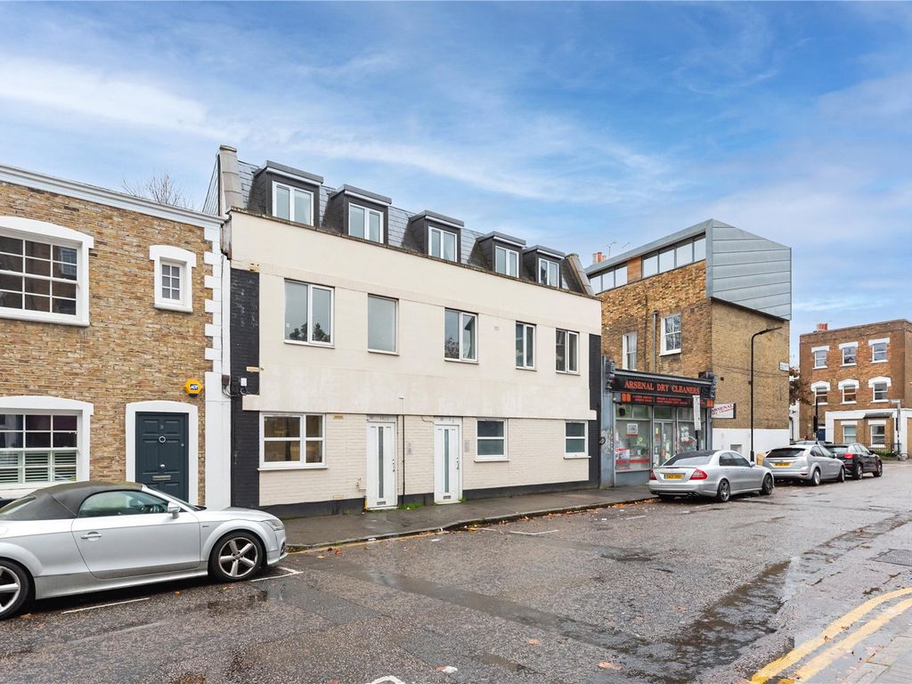 End terrace house for sale in Mountgrove Road, Islington, London N5, £2,500,000