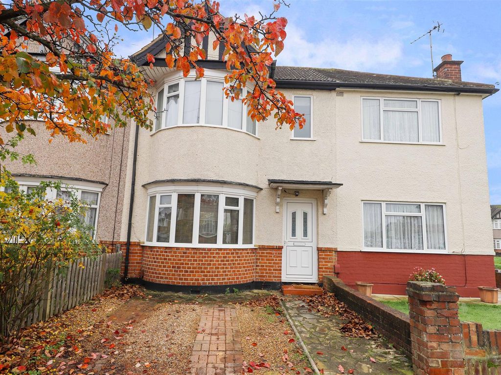 3 bed terraced house for sale in Hatherleigh Road, Ruislip Manor, Ruislip HA4, £525,000