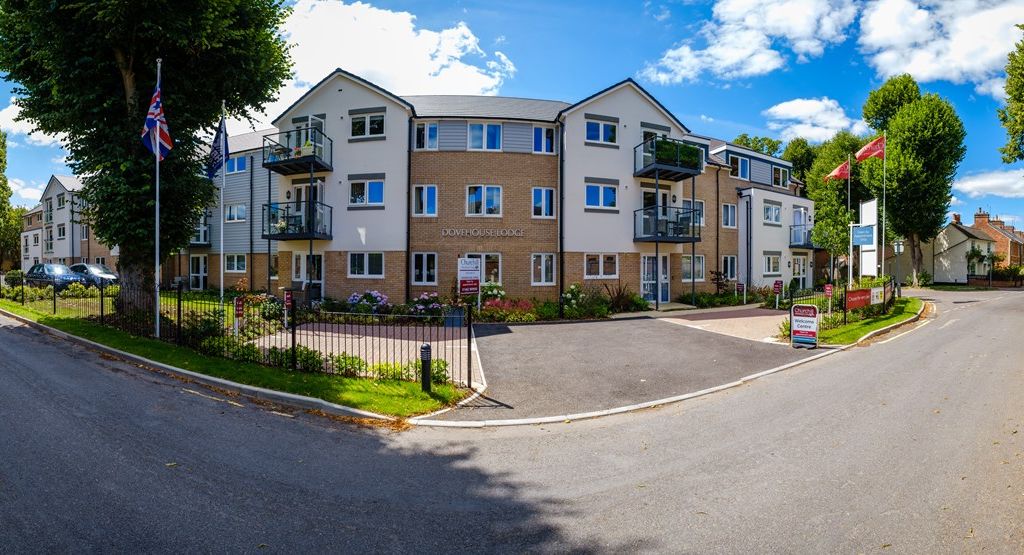 New home, 2 bed flat for sale in Wratten Road West, Hitchin SG5, £512,950