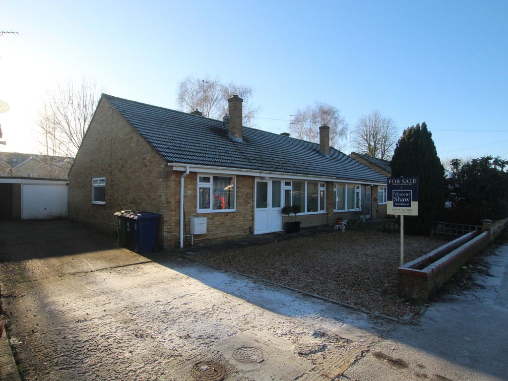 3 bed semi-detached bungalow for sale in Springfield Road, Sawston, Cambridge CB22, £375,000