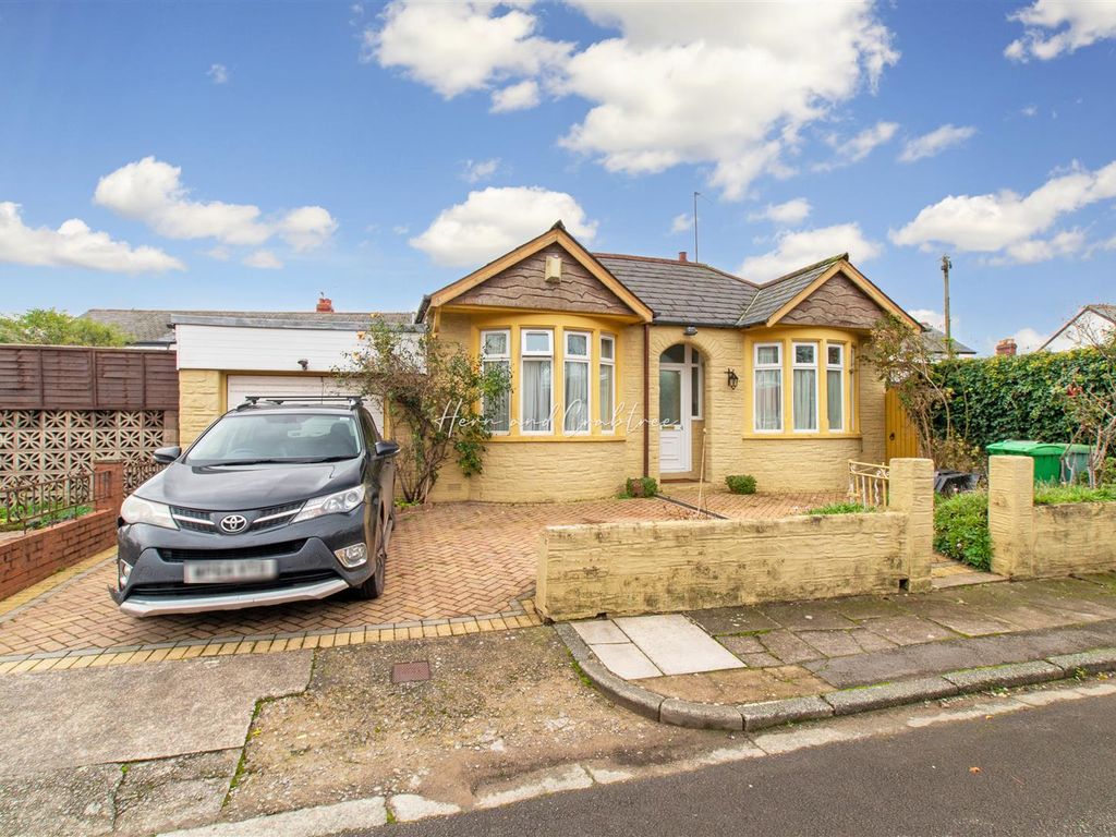 3 bed detached bungalow for sale in Birchfield Crescent, Victoria Park, Cardiff CF5, £399,950