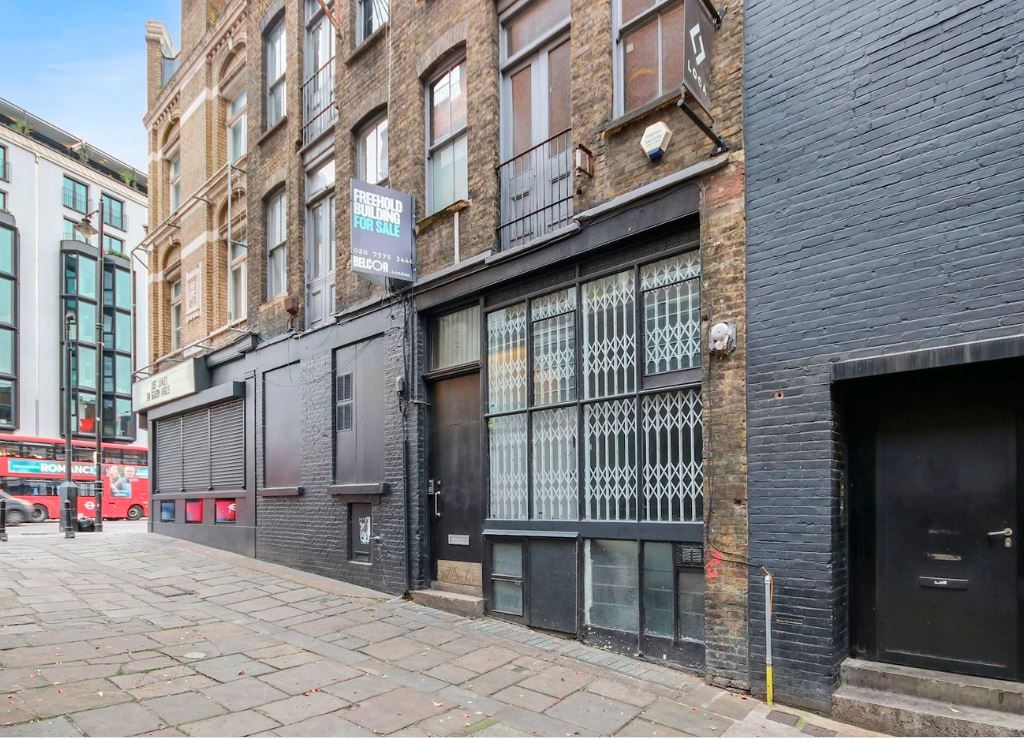 Office to let in French Place, London E1, £66,333 pa