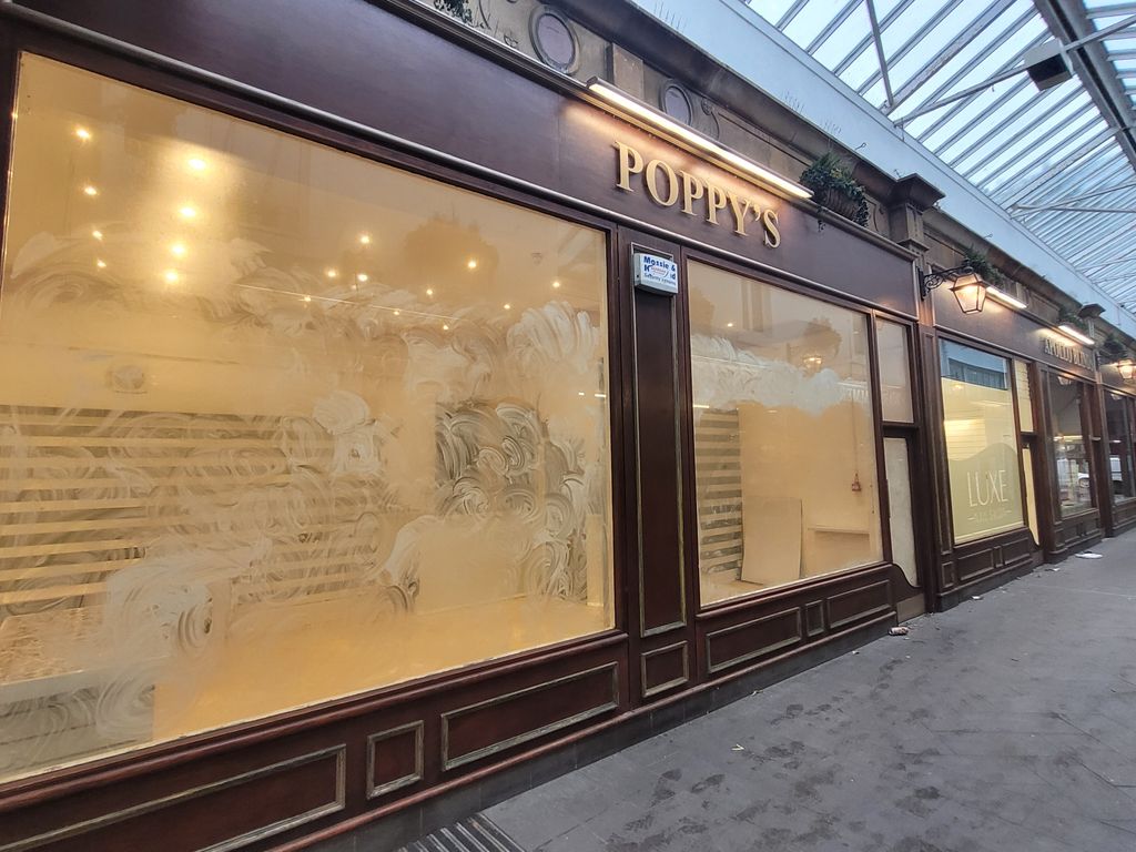 Retail premises to let in Lorne Arcade, High Street, Ayr KA7, £8,000 pa