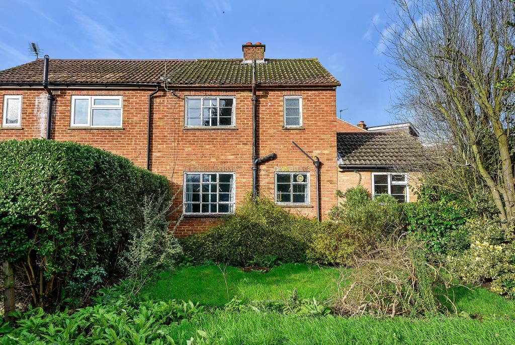 2 bed semi-detached house for sale in Ashley Green, Buckinghamshire HP5, £450,000