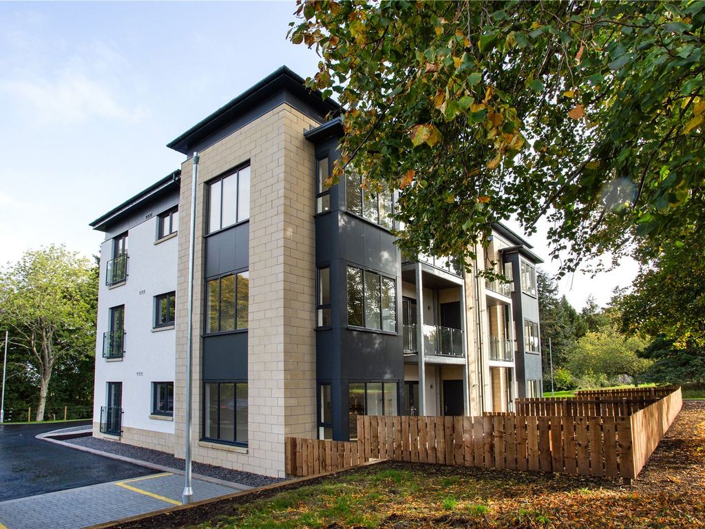New home, 2 bed flat for sale in The Goosander - Drummond Hill, Stratherrick Road, Inverness IV2, £300,000