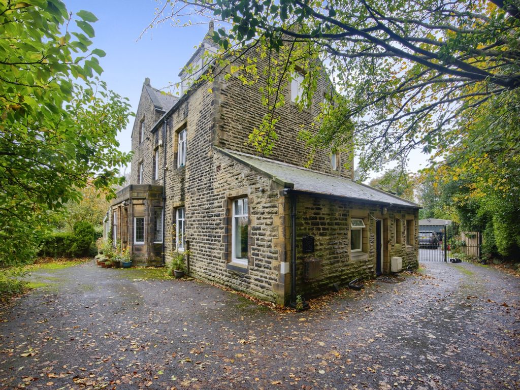 4 bed semi-detached house for sale in Trimmingham Road, Halifax HX2, £425,000