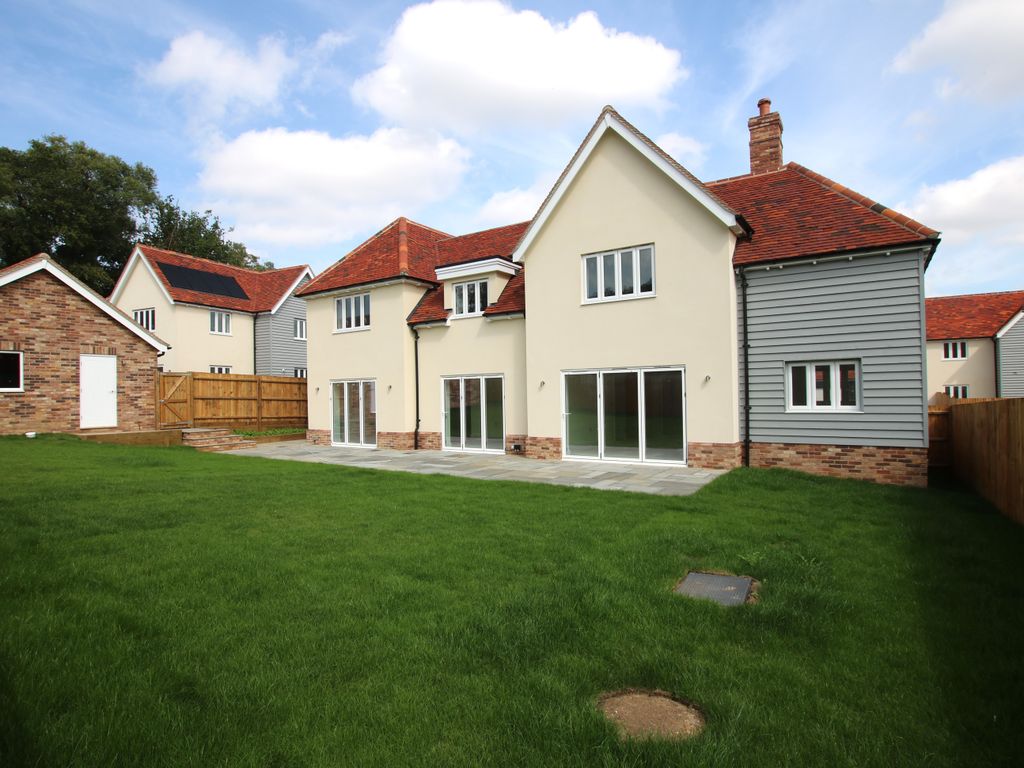 New home, 5 bed detached house for sale in Clapton Hall Cottages, Clapton Hall Lane, Dunmow CM6, £1,100,000