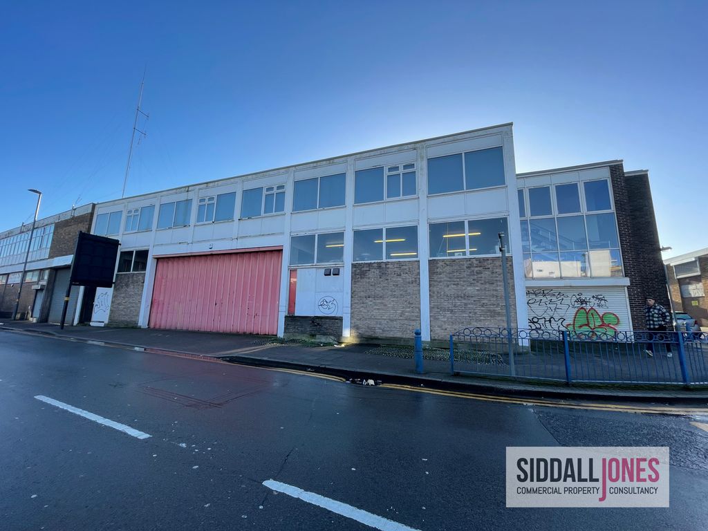 Warehouse to let in Great Lister Street, Birmingham B7, £48,000 pa