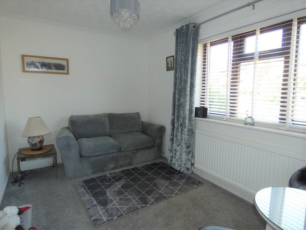 3 bed detached bungalow for sale in Heathlands Drive, Croxton IP24, £350,000