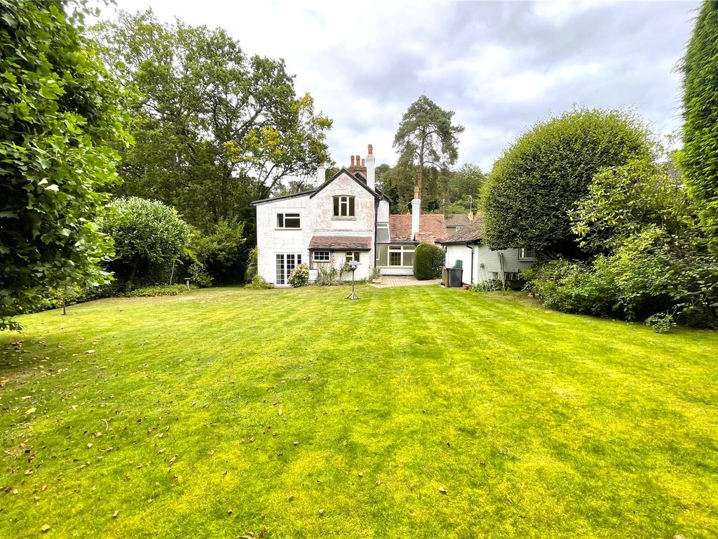 4 bed detached house for sale in Goldney Road, Camberley, Surrey GU15, £675,000