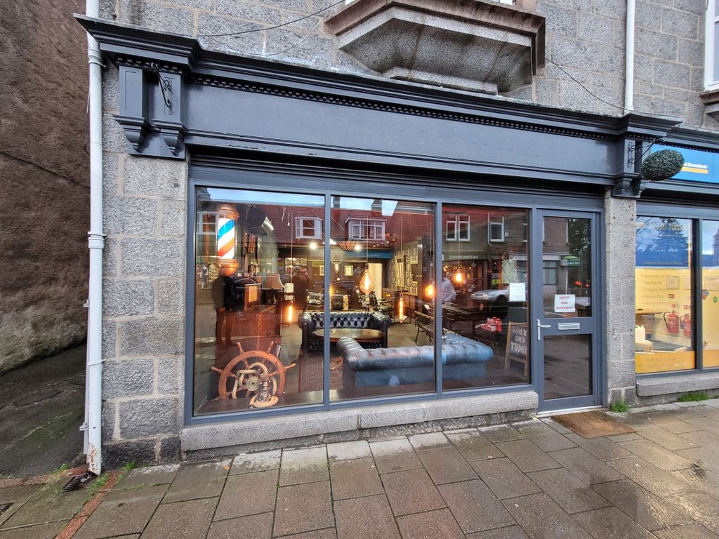 Retail premises to let in 57 High Street, Banchory AB31, £13,500 pa