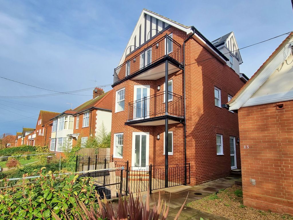 New home, 2 bed flat for sale in Bacton Road, Felixstowe IP11, £200,000