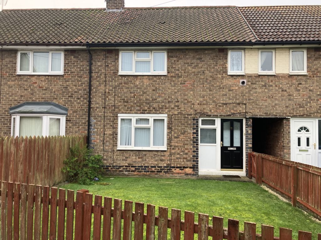2 bed terraced house to rent in Monkton Walk, Longhill HU8, £650 pcm