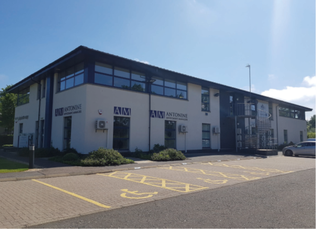 Office to let in The Hub, Grangemouth FK3, £16,000 pa