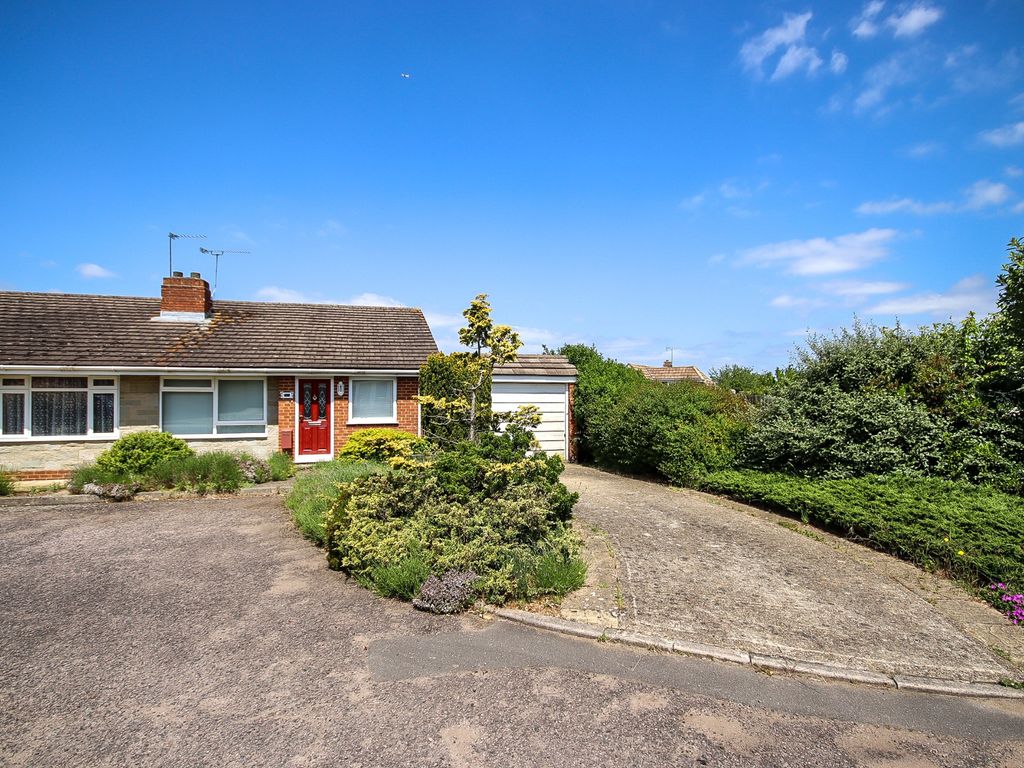 2 bed semi-detached bungalow for sale in Whitchurch Close, Maidenhead SL6, £475,000
