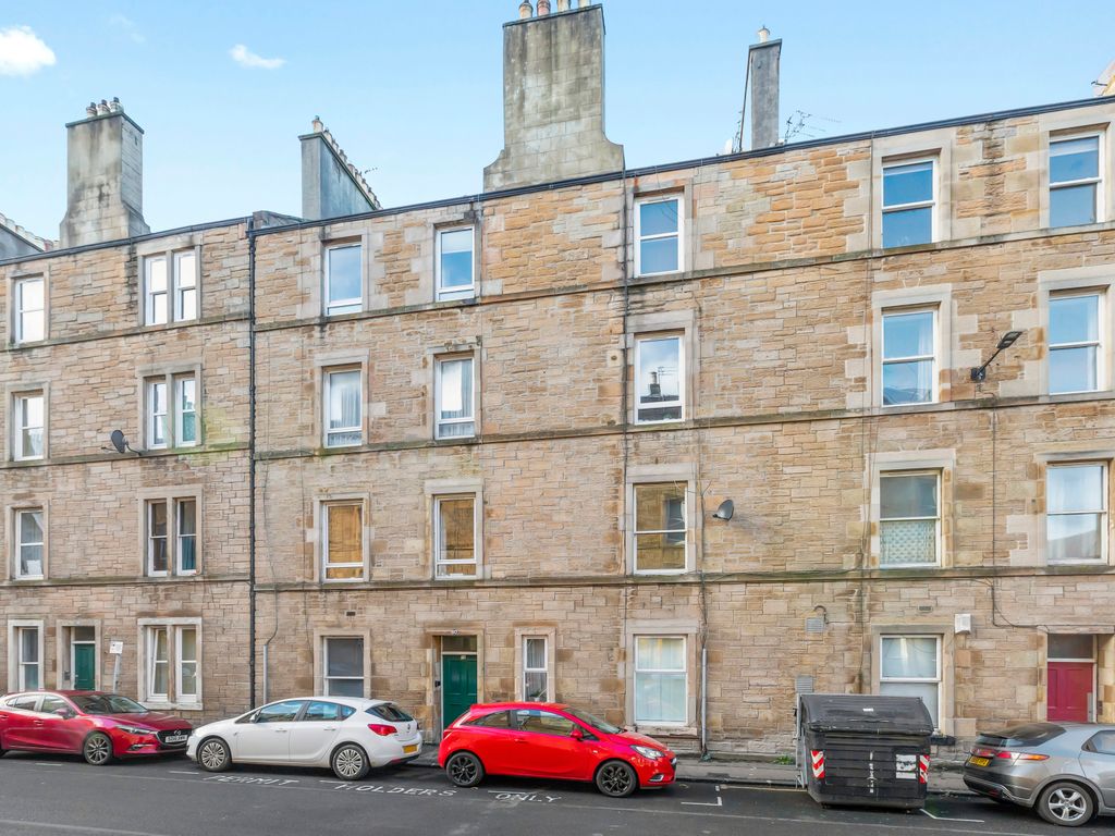 1 bed flat for sale in 10 (1F1), Drumdryan Street, Edinburgh EH3, £165,000