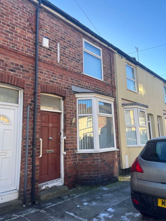 2 bed terraced house to rent in Forfar Road, Old Swan, Liverpool L13, £695 pcm