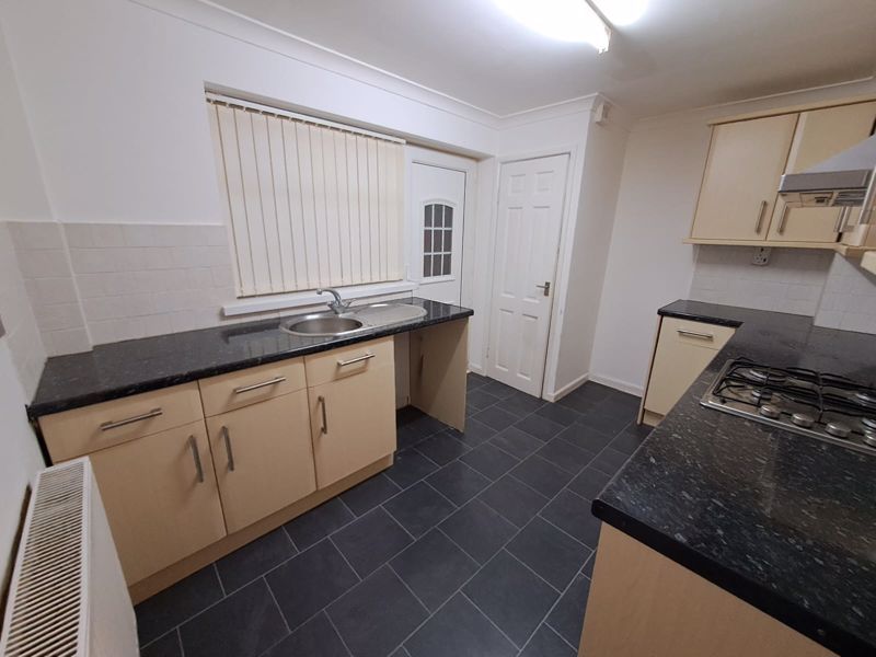 2 bed terraced house to rent in Sheila Walk, Fazakerley, Liverpool L10, £725 pcm
