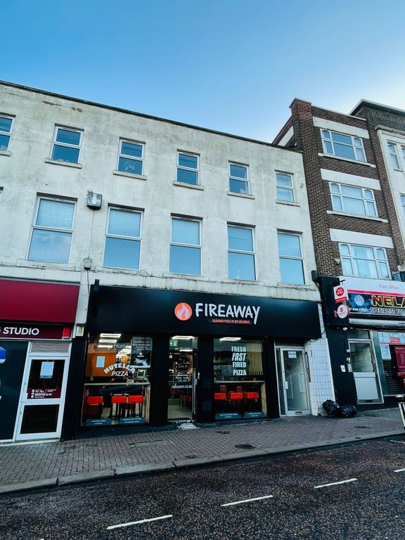 Office to let in High Street, Dudley DY1, £13,200 pa