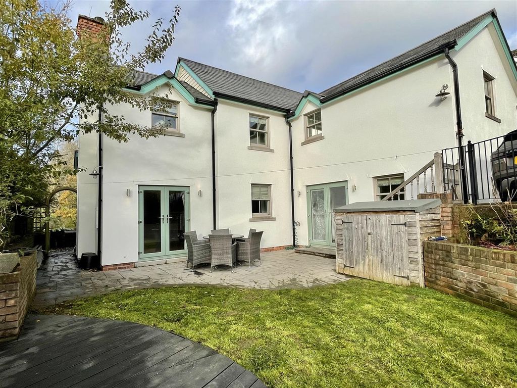 4 bed detached house for sale in Mill Hill, Brockweir, Chepstow NP16, £499,950
