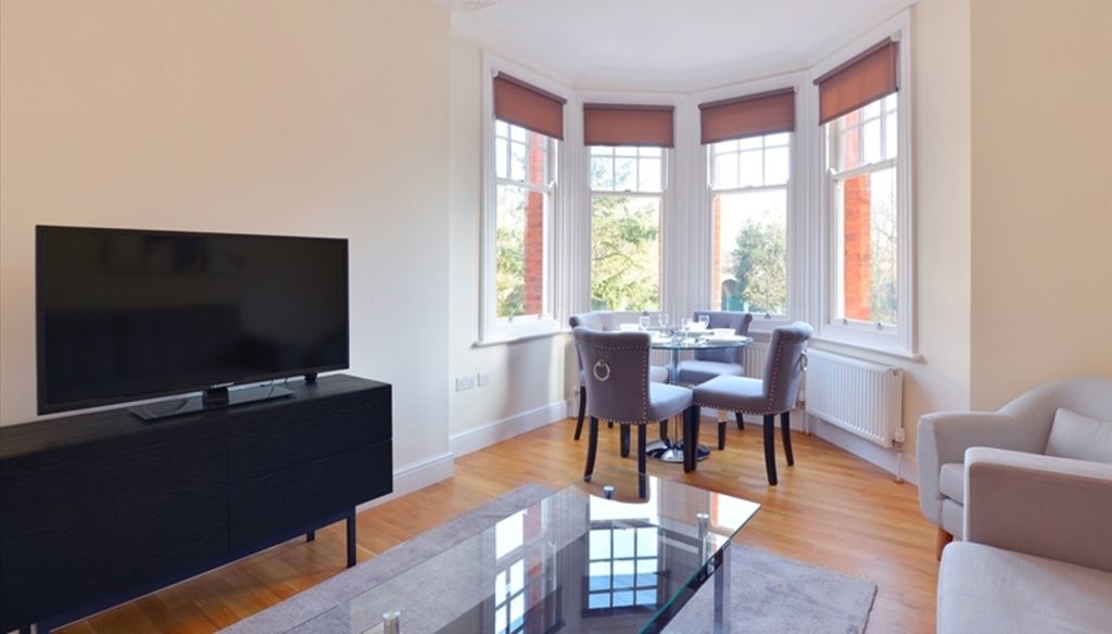1 bed flat to rent in Hamlet Gardens, London W6, £2,708 pcm