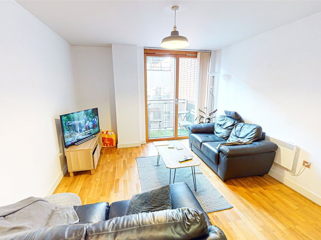 2 bed flat for sale in Little John Street, Manchester M3, £220,000