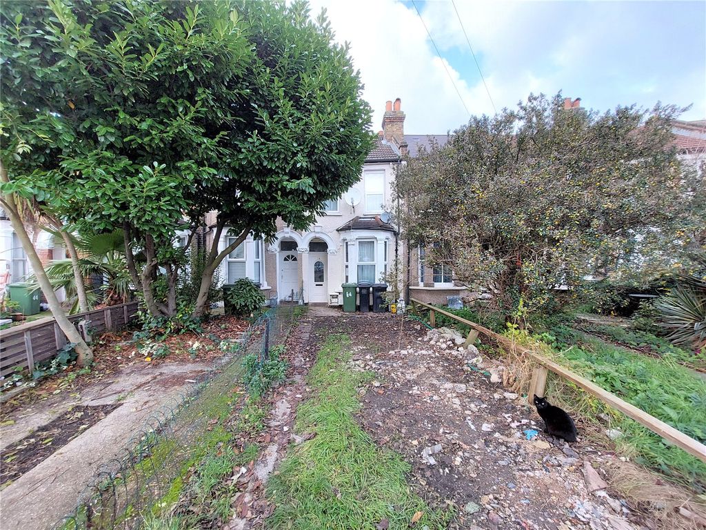3 bed terraced house for sale in Barmeston Road, Bellingham, London SE6, £350,000