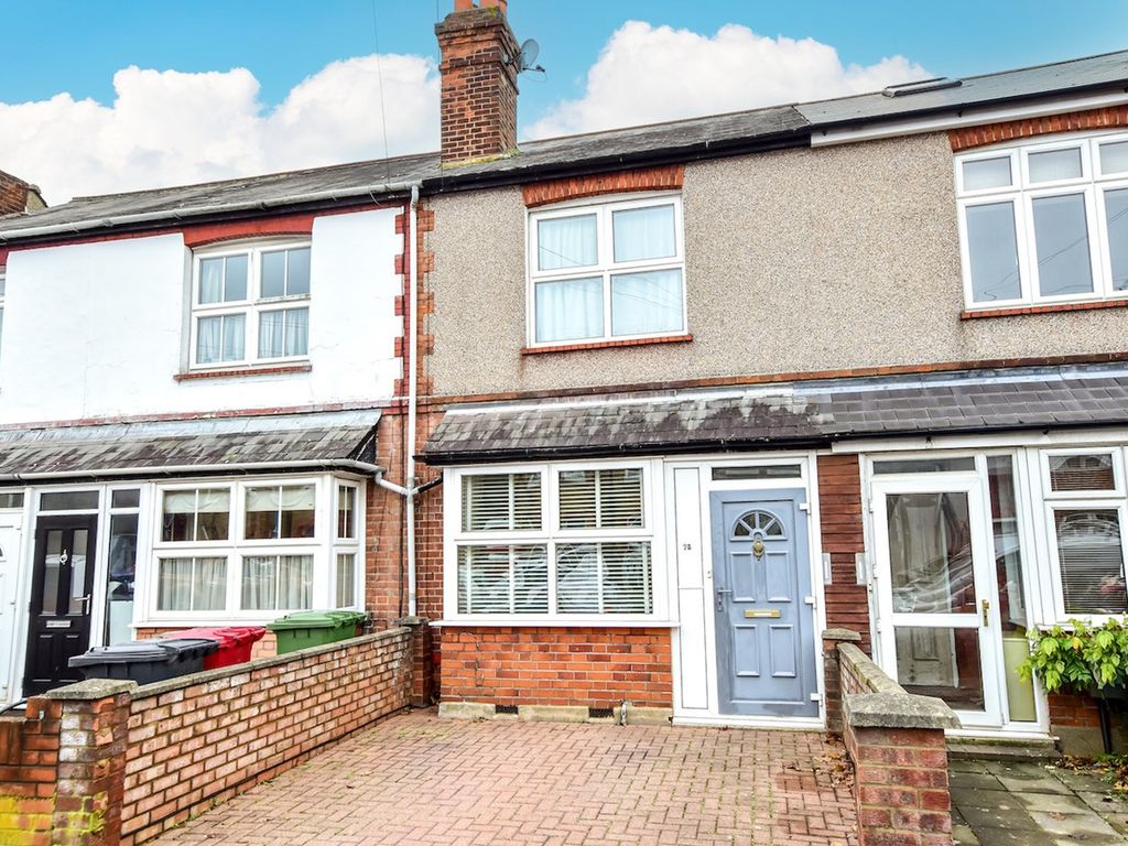 3 bed terraced house for sale in Willoughby Road, Langley SL3, £450,000