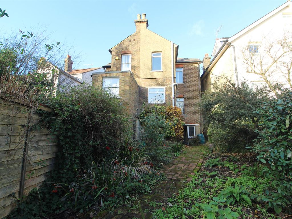 2 bed semi-detached house for sale in Wood Street, Barnet EN5, £600,000