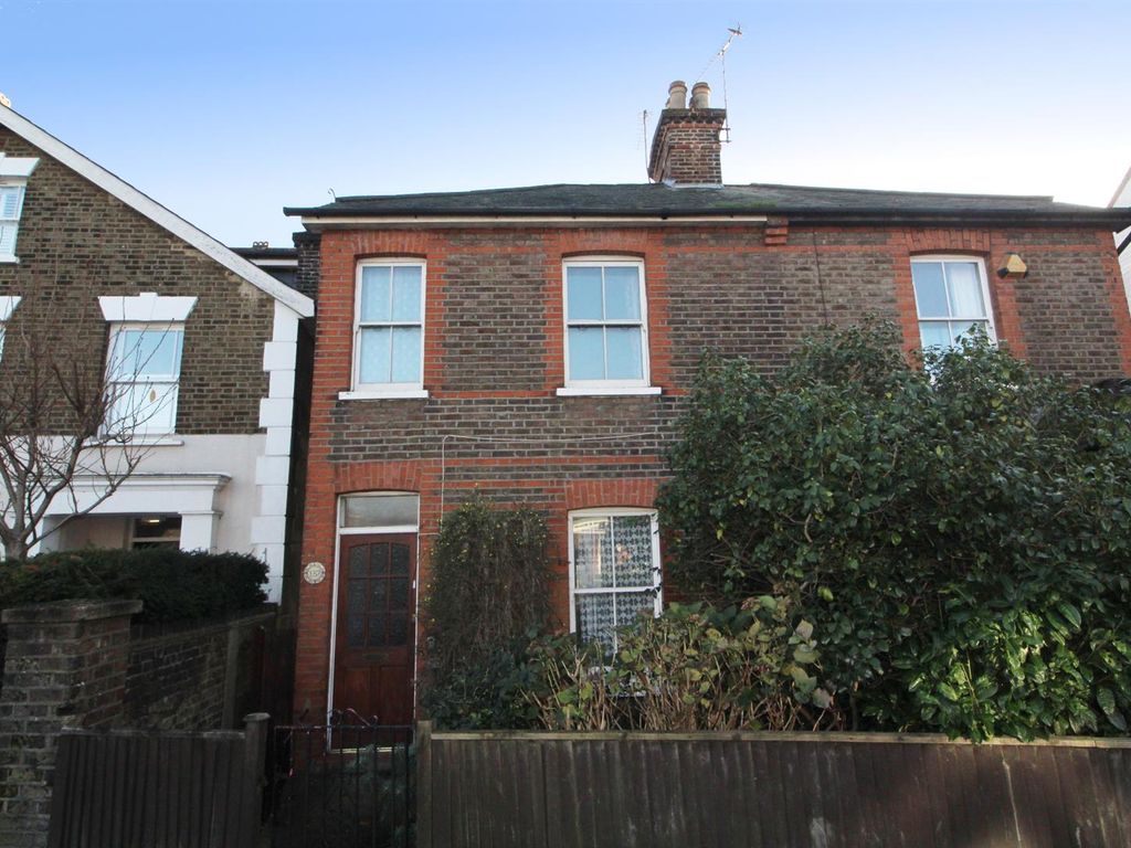 2 bed semi-detached house for sale in Wood Street, Barnet EN5, £600,000