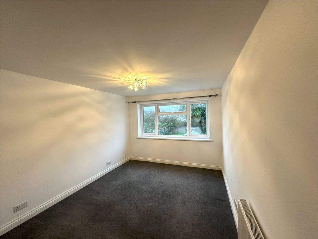 3 bed detached house to rent in Par Green, Par, Cornwall PL24, £1,350 pcm
