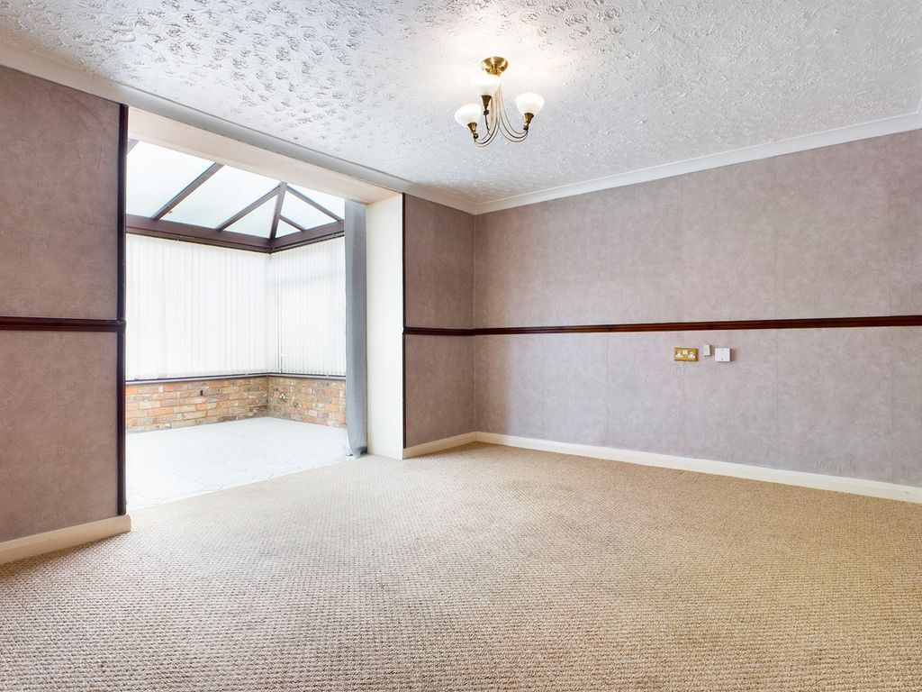 6 bed detached house for sale in Sluice Road, Denver, Downham Market PE38, £455,000