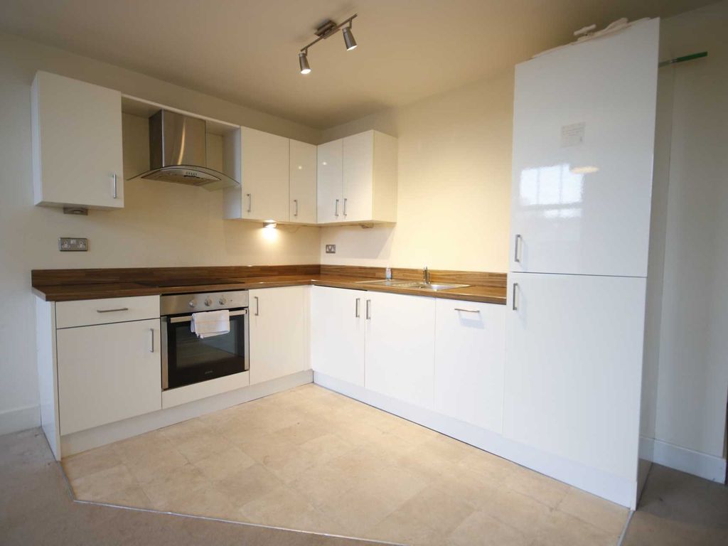 1 bed flat for sale in Avenue Lane, Bournemouth BH2, £134,950