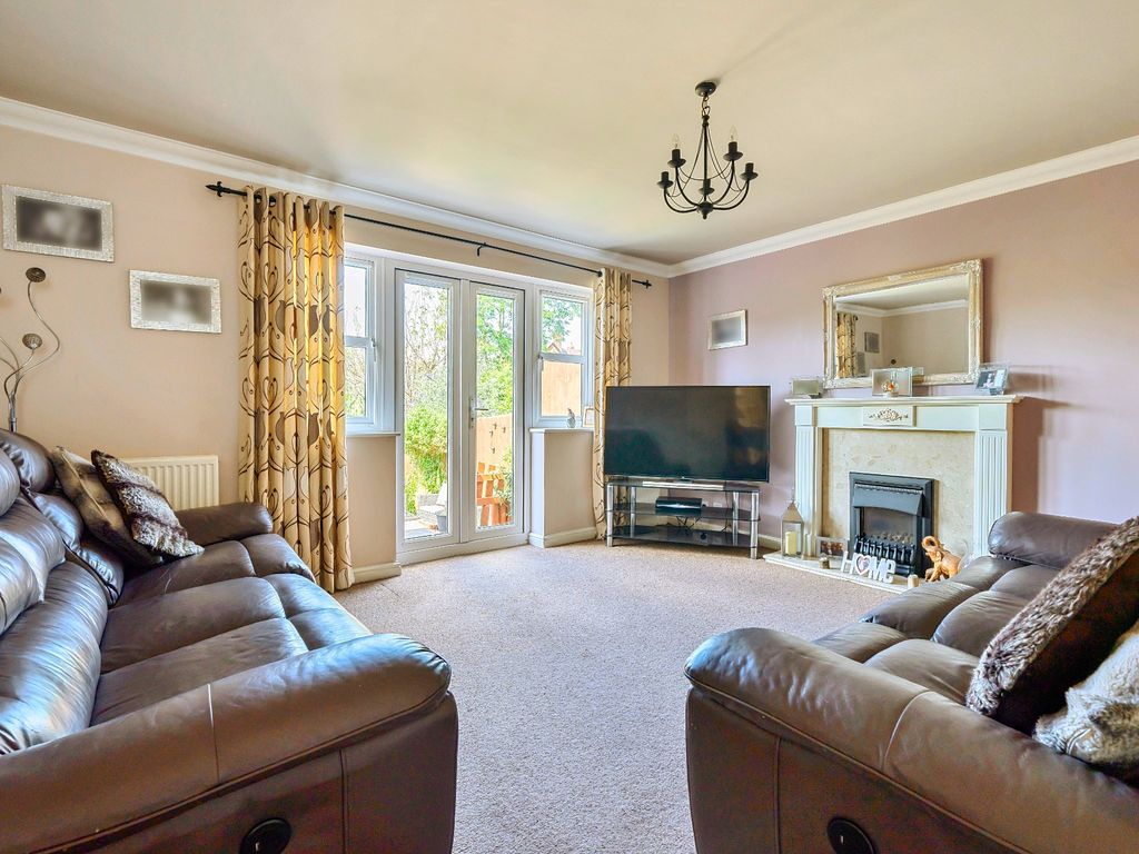 4 bed detached house for sale in Boraston Drive, Burford, Tenbury Wells WR15, £350,000