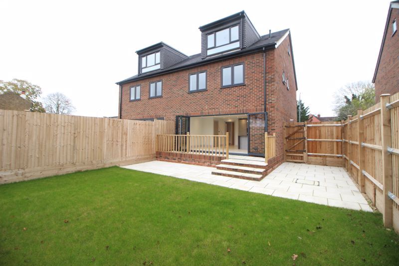 4 bed semi-detached house to rent in Princes Close, Eton Wick, Windsor SL4, £3,000 pcm