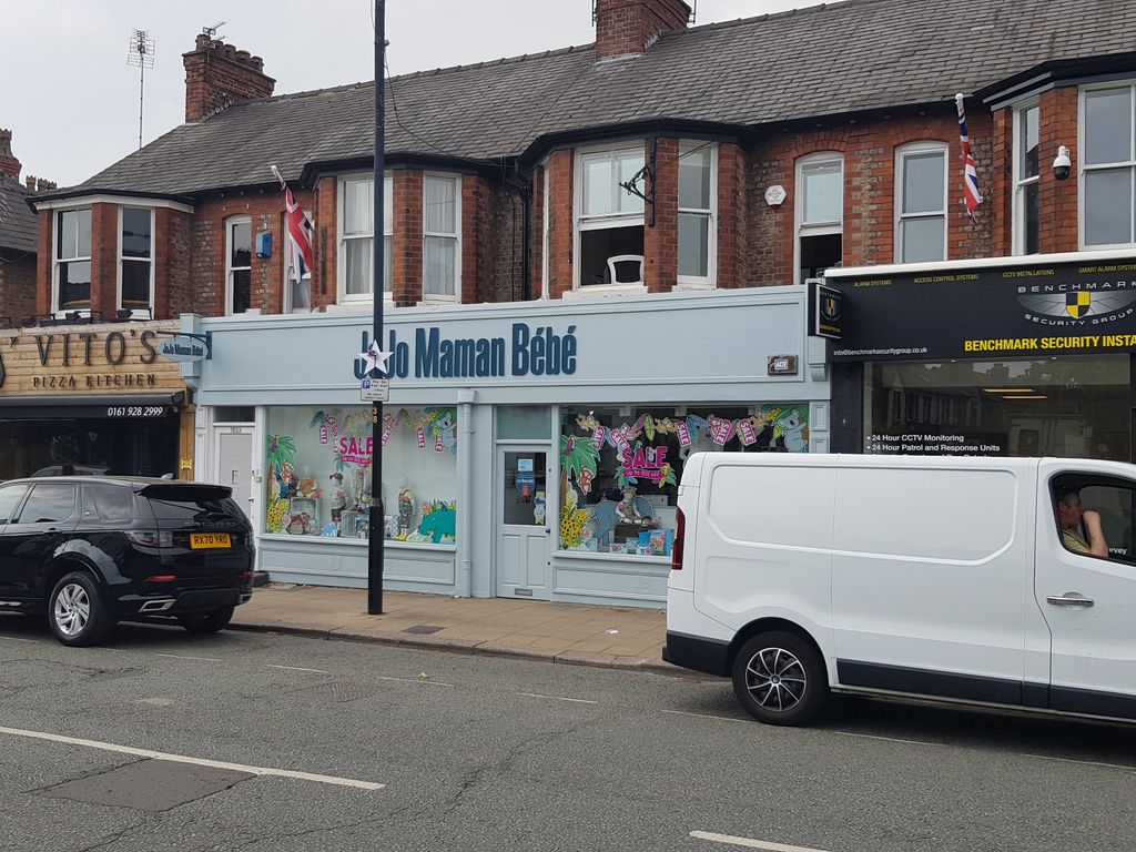 Retail premises to let in Ashley Road, Hale WA15, £50,000 pa