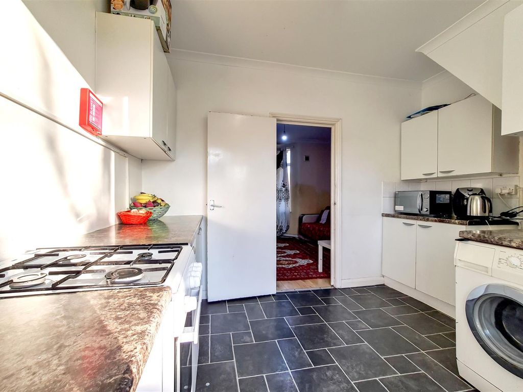 3 bed property for sale in Leywick Street, London E15, £435,000