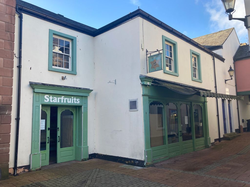 Retail premises to let in Penrith, Cumbria CA11, £25,000 pa