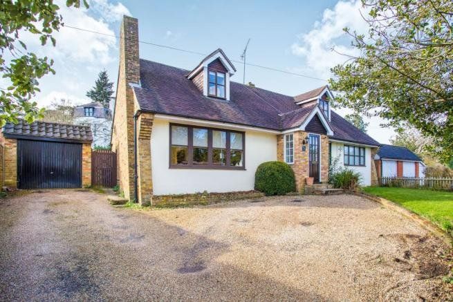 4 bed detached house to rent in High Street, Sunningdale, Berkshire SL5, £2,350 pcm