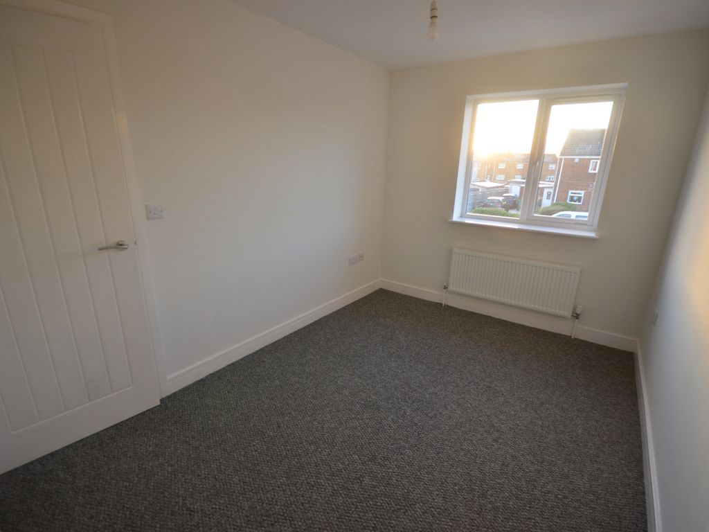 3 bed detached house to rent in Princess Street, Immingham DN40, £750 pcm